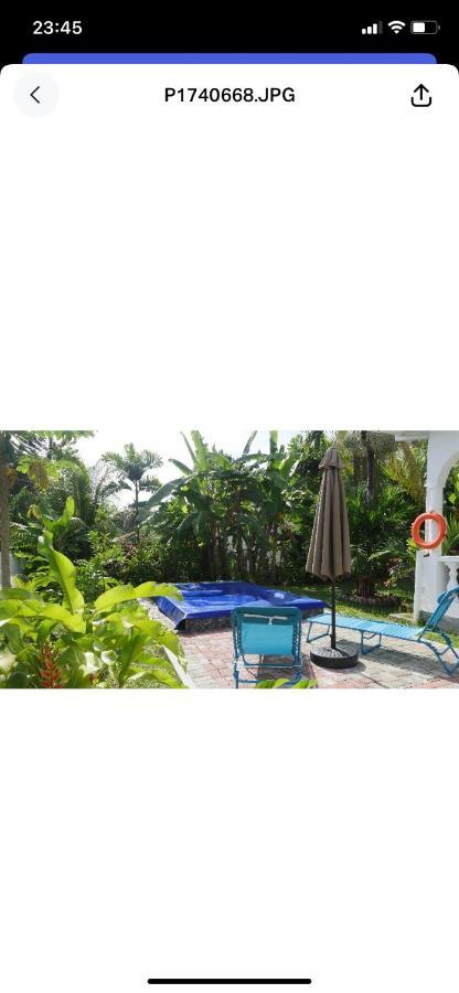 Hotel Ogumka, Self Catering , Beoliere, Mahe Victoria Exterior foto